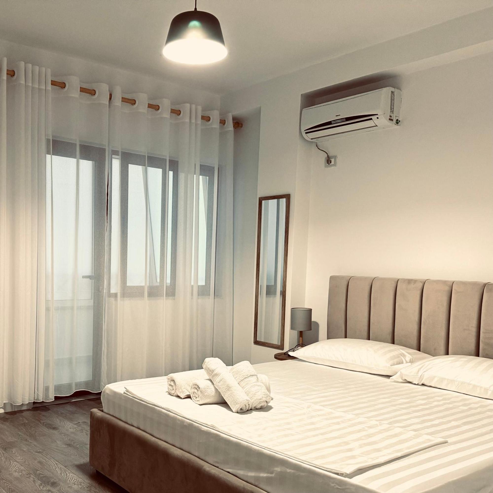 Hi5 Rooms 地拉那 外观 照片